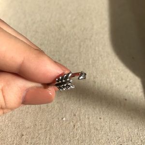 Arrow Ring